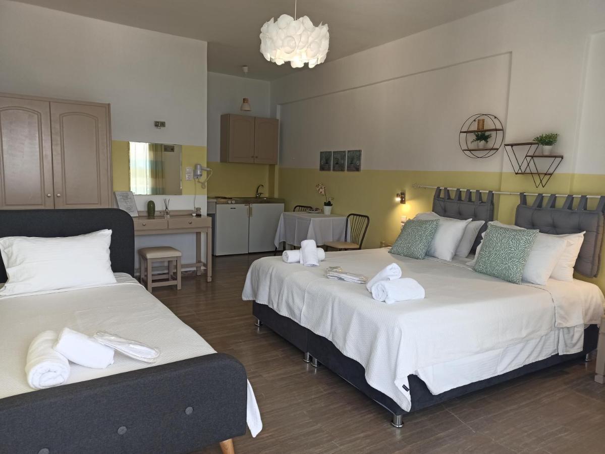 Poros Town Theodora Rooms מראה חיצוני תמונה