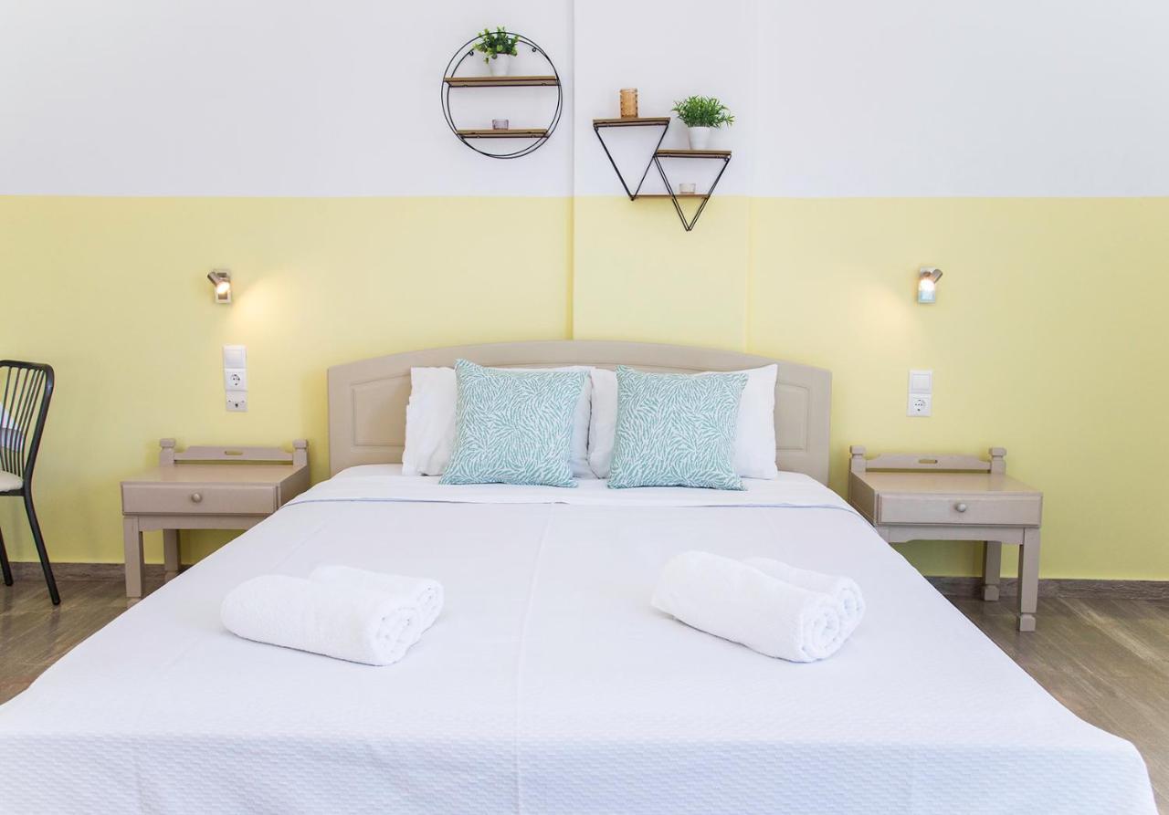 Poros Town Theodora Rooms מראה חיצוני תמונה