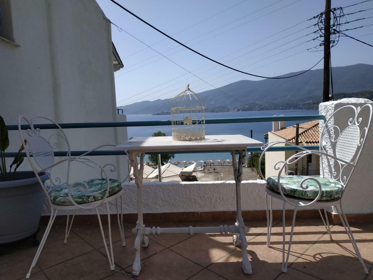 Poros Town Theodora Rooms מראה חיצוני תמונה