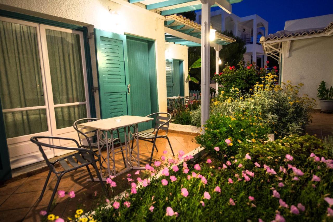 Poros Town Theodora Rooms מראה חיצוני תמונה