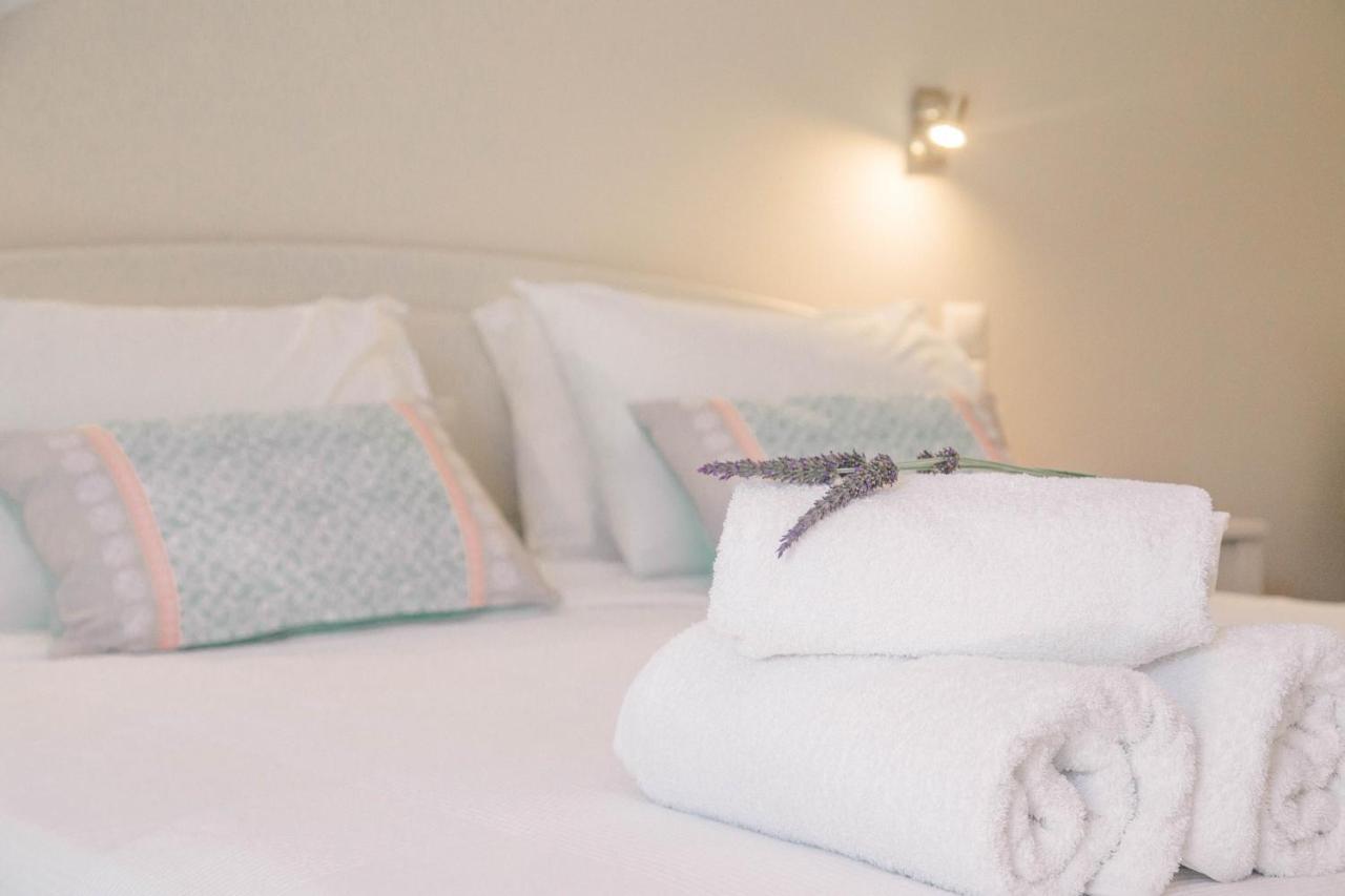 Poros Town Theodora Rooms מראה חיצוני תמונה